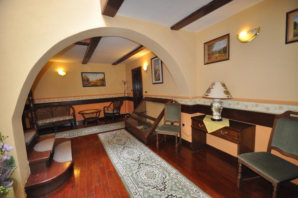 Garni -Hotel Barbakan Levoča Dış mekan fotoğraf