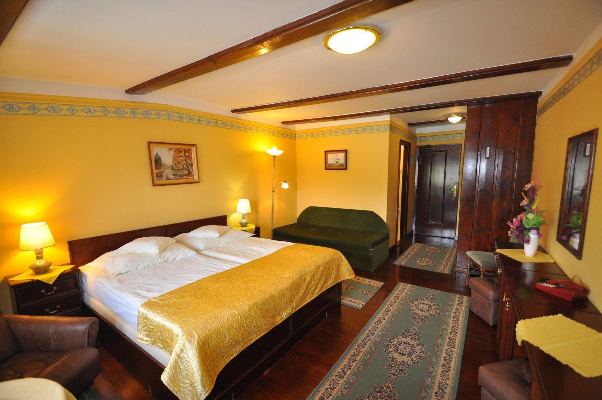 Garni -Hotel Barbakan Levoča Dış mekan fotoğraf