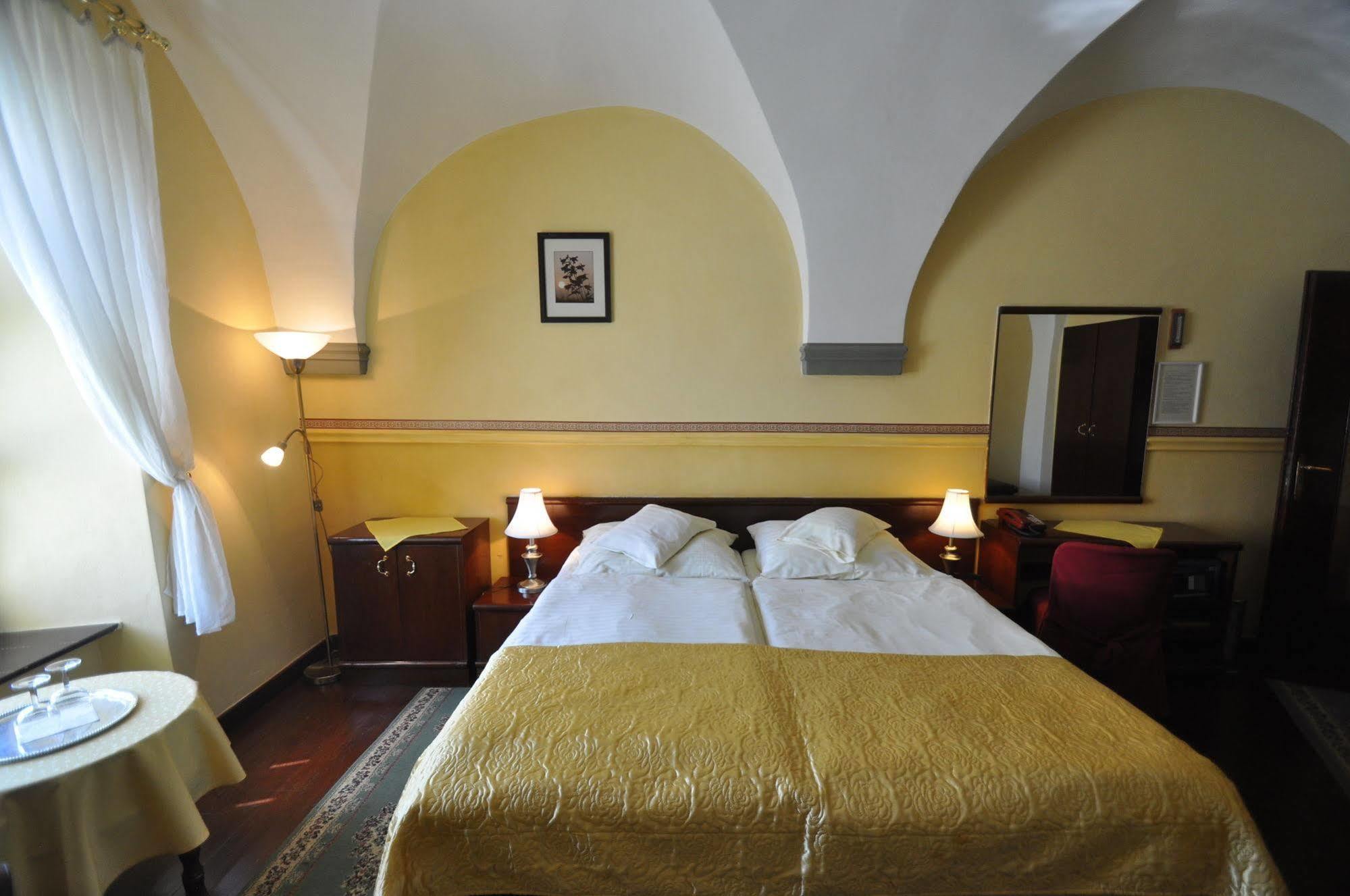 Garni -Hotel Barbakan Levoča Dış mekan fotoğraf